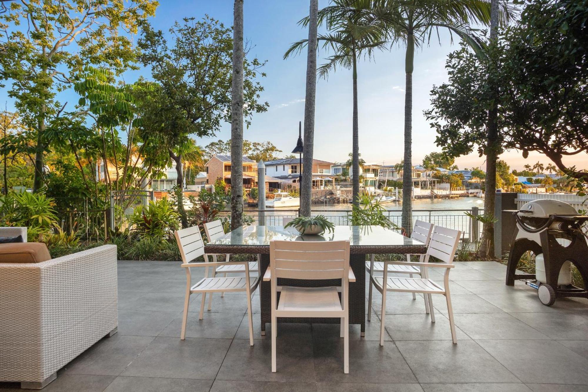 Aparthotel #2 Hastings Street Noosa Heads Esterno foto