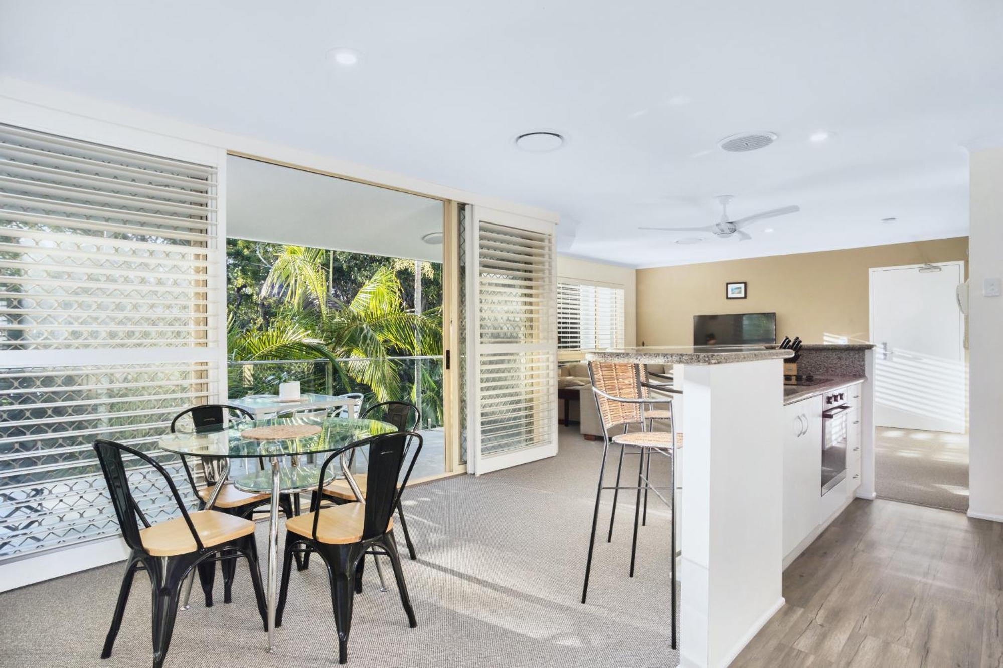 Aparthotel #2 Hastings Street Noosa Heads Esterno foto