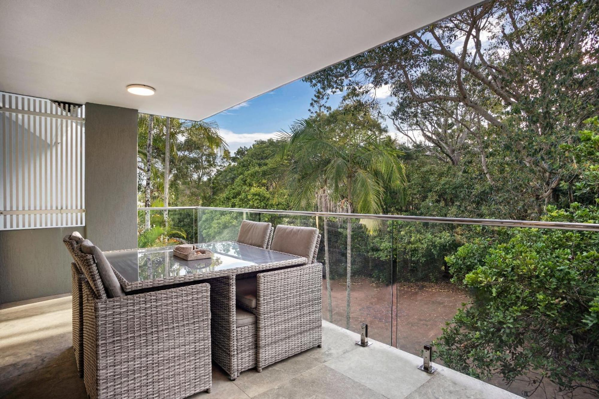 Aparthotel #2 Hastings Street Noosa Heads Esterno foto
