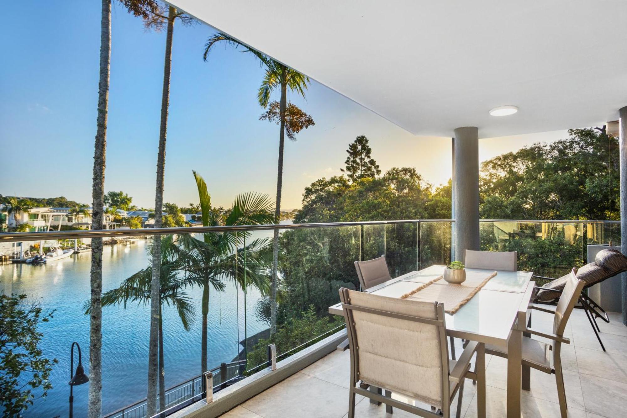 Aparthotel #2 Hastings Street Noosa Heads Esterno foto